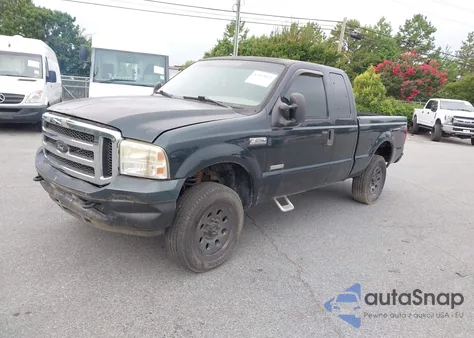 2005 Ford F250 Super Duty z USA, uszkodzony, nr VIN 1FTSX21PX5ED24854